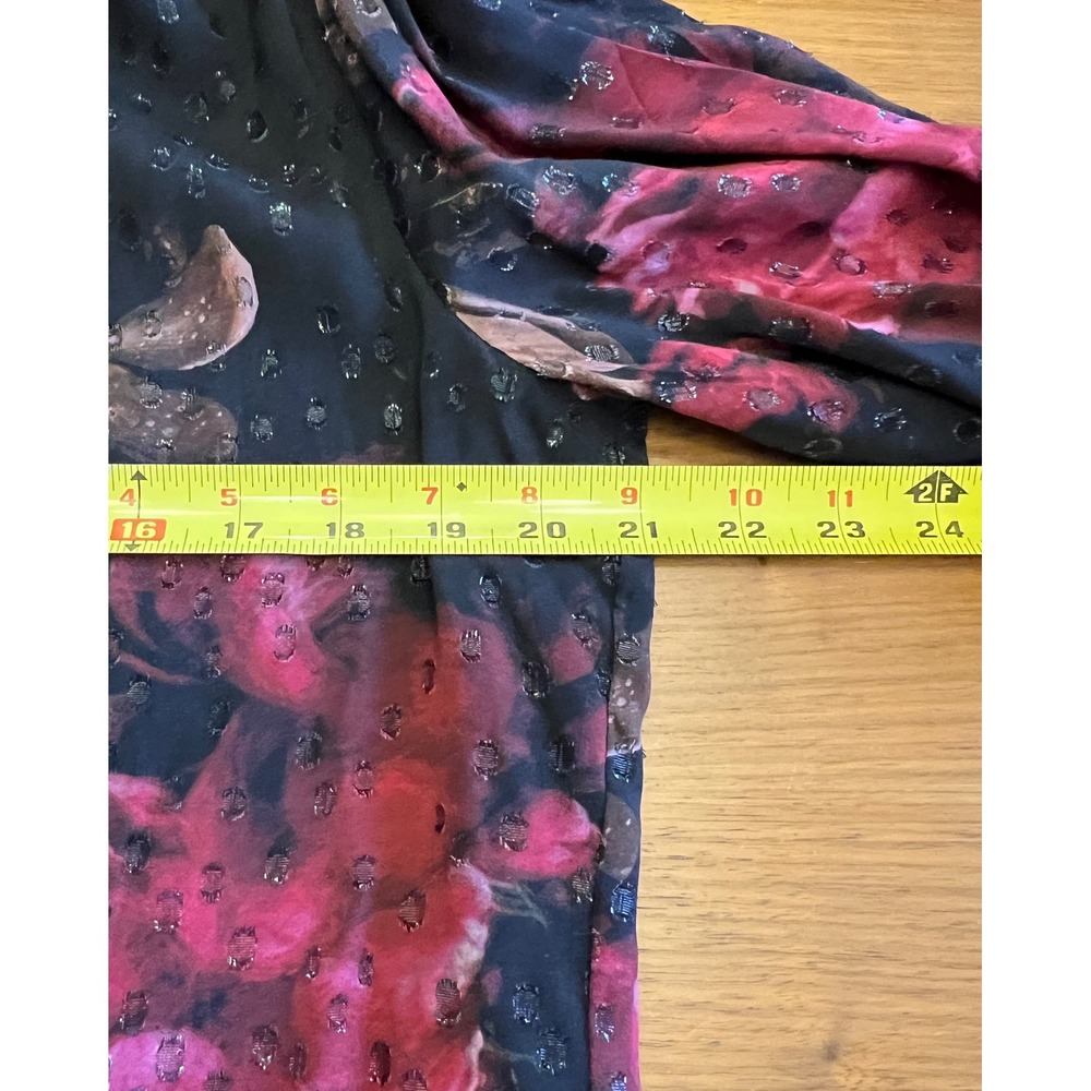 White House Black Market Floral Clip Dot Blouse Women L Black NWT Long Sleeve - Picture 6 of 9